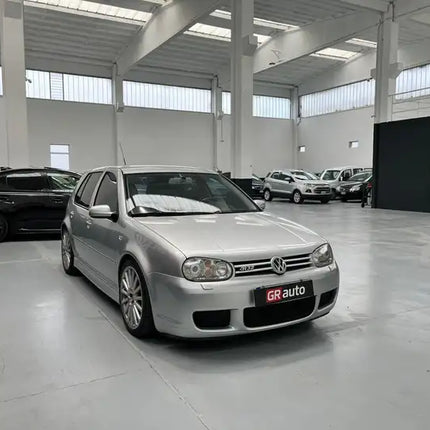 Volkswagen Golf 3.2 V6 R32