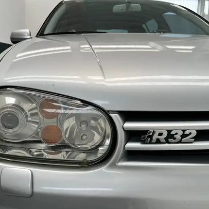 Volkswagen Golf 3.2 V6 R32