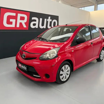 Toyota Aygo 1.0 12V VVT-i 5 porte Lounge Connect