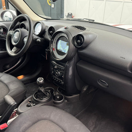 MINI Cooper D Countryman