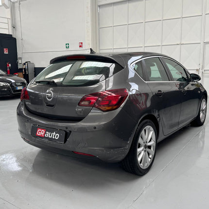 Opel Astra 1.7
