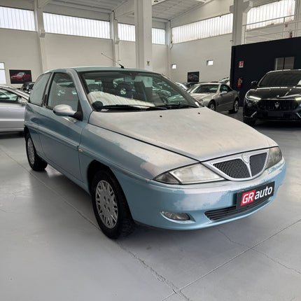 Lancia Y