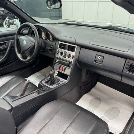Mercedes-Benz SLK 200