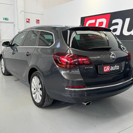 Opel Astra Sports Tourer