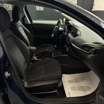 Fiat Tipo 1.6 Mjt S&amp;S 5 porte City Sport